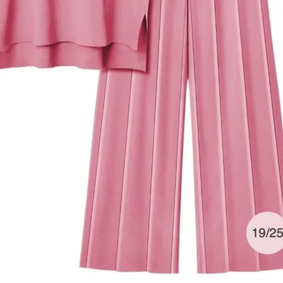 #195 SET CAP SLEEVE ROUND NECK TOP & KNIT PANTS - Picture 2 of 3